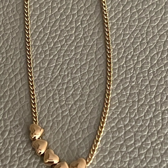 gorjana Lou heart necklace.18k gold plated - Picture 4 of 5